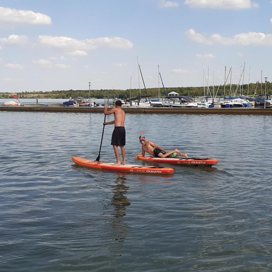 Lagrette Ferienwohnung Am Hainer See Neukieritzsch Dış mekan fotoğraf